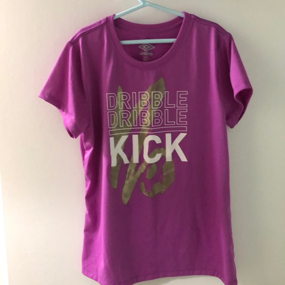Purple gym shirt size X Large. Looks new.